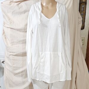 Sonoma White Cotton Blend Top WIth Hood